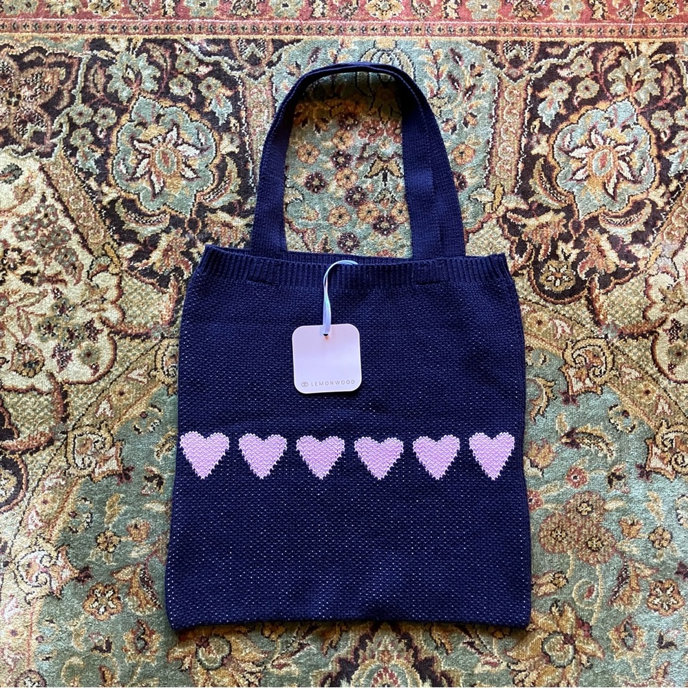 NWT Lemonwood Navy and Pink Heart Tote